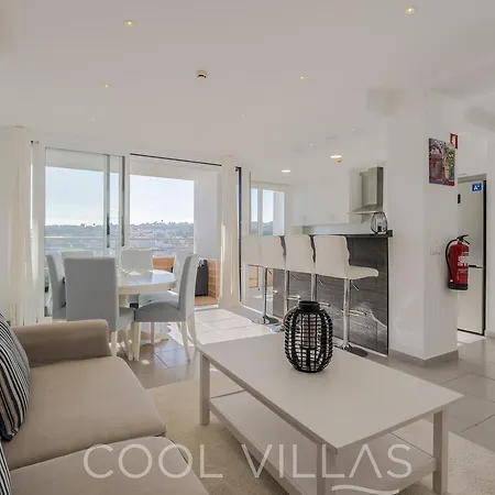 Apartment Sea Gem - Beachfront And City Center Albufeira